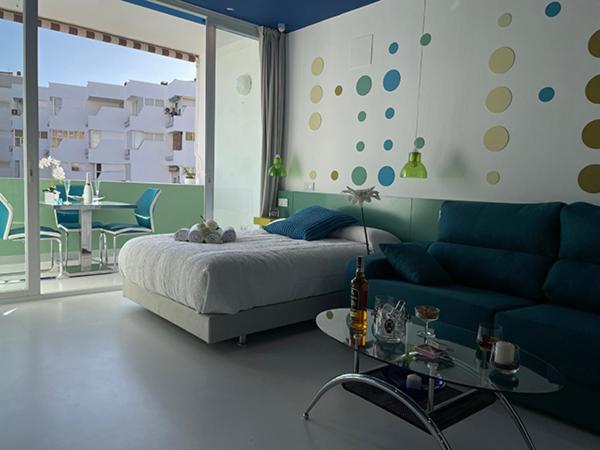 Lahola Glam Suites Торремолинос Экстерьер фото
