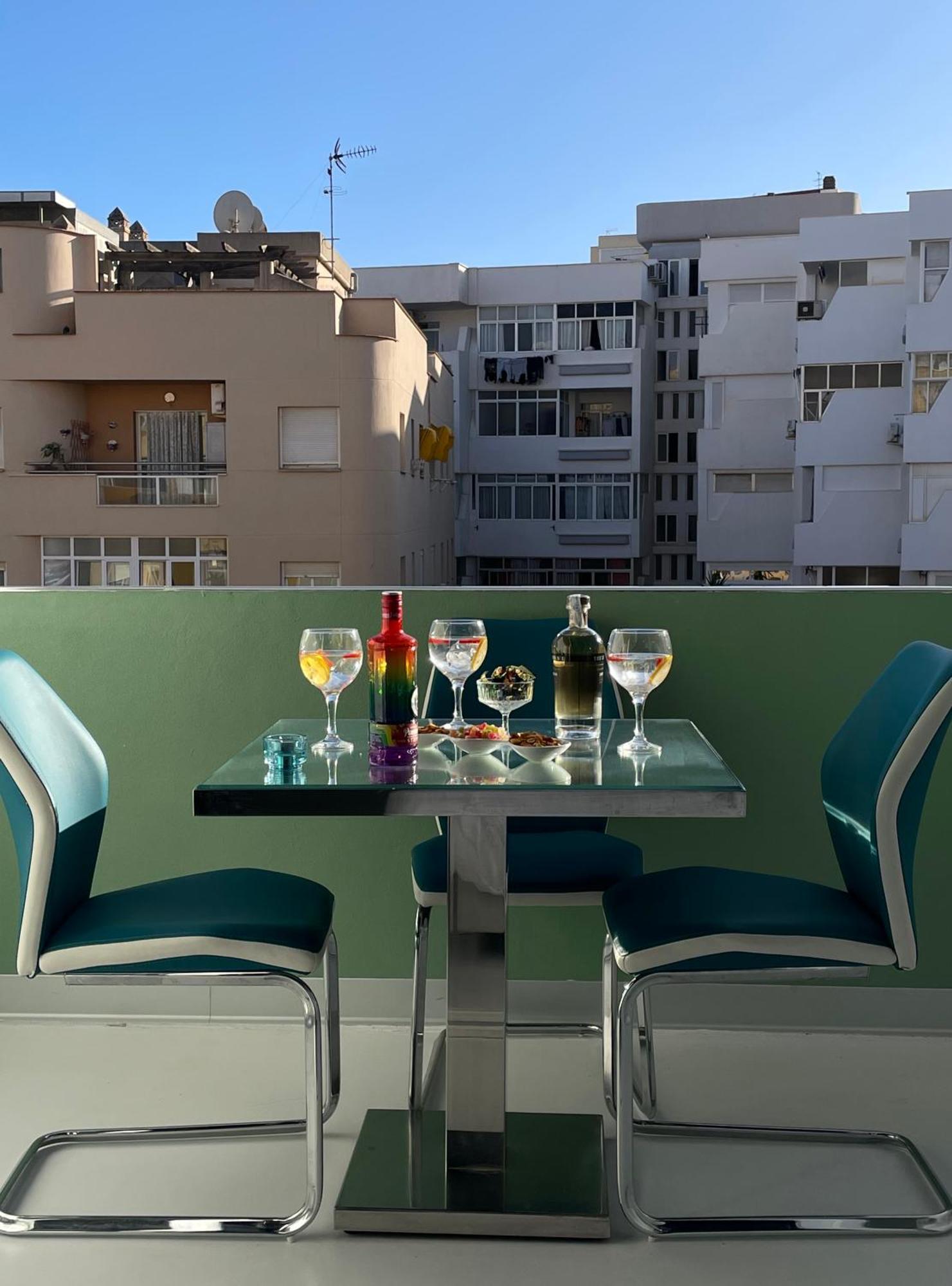 Lahola Glam Suites Торремолинос Экстерьер фото