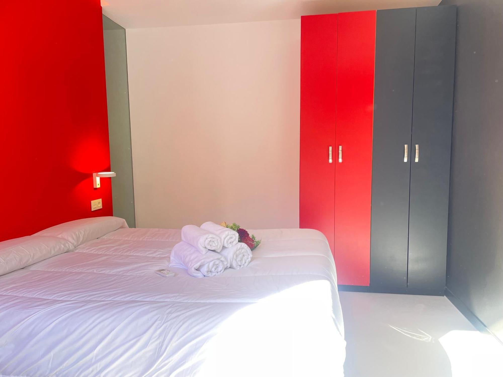 Lahola Glam Suites Торремолинос Экстерьер фото