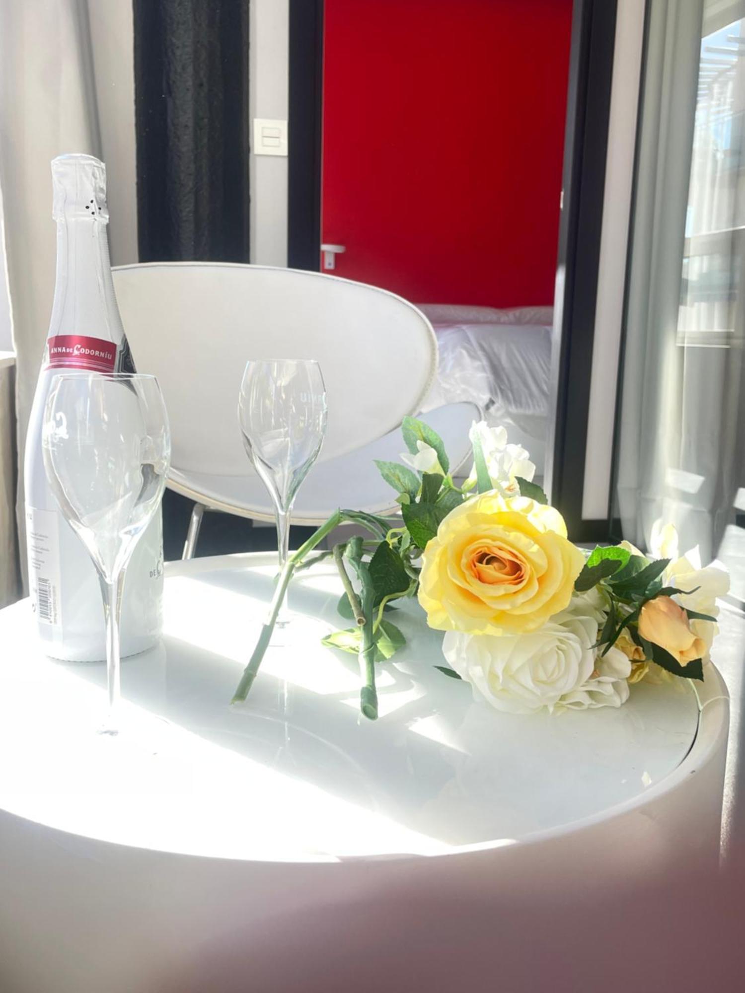 Lahola Glam Suites Торремолинос Экстерьер фото
