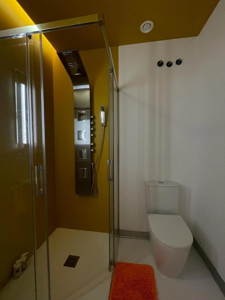 Lahola Glam Suites Торремолинос Номер фото