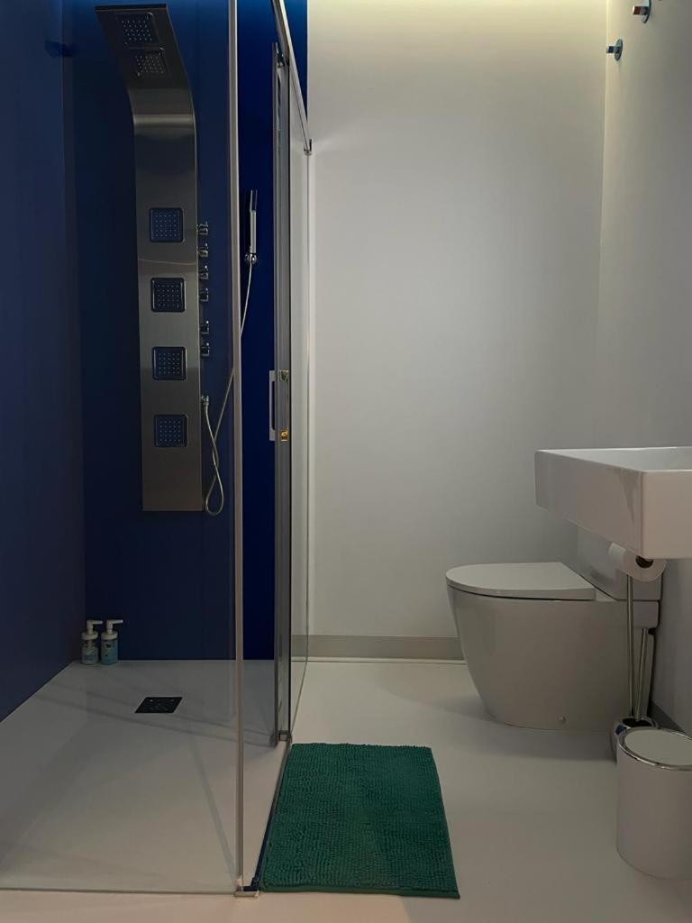 Lahola Glam Suites Торремолинос Номер фото
